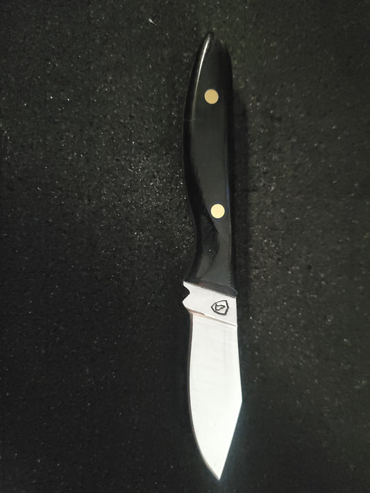 Kitchen utility/paring knife